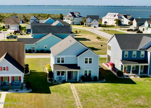 102 Bogue Harbor Ct, Newport, NC, 28570-0080 | Card Image