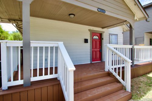 1336 Center St, San Antonio, TX, 78202-3015 | Card Image
