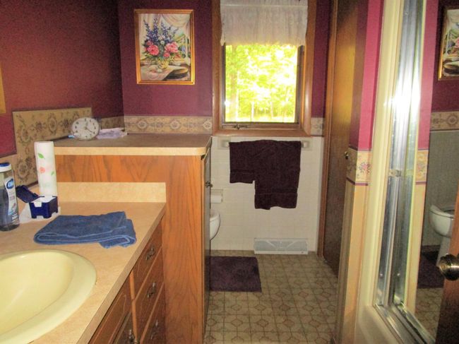 Main Floor Full Bathroom | Image 50