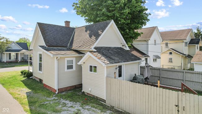 616 Hutchins Ave, House other with 2 bedrooms, 1 bathrooms and null parking in Columbus IN | Image 4