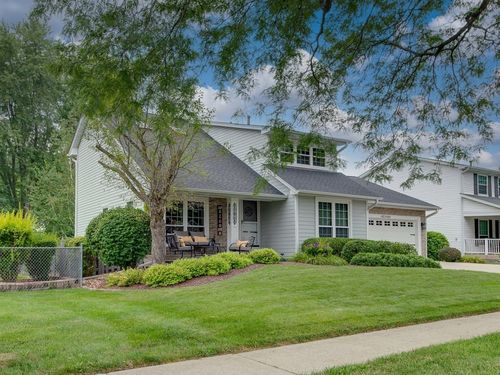504 Tebay Pl, Schaumburg, IL, 60194-3850 | Card Image