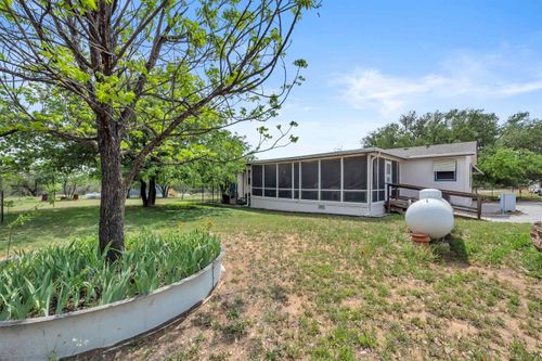 150 Julie Dr, Kingsland, TX, 78639-5331 | Card Image