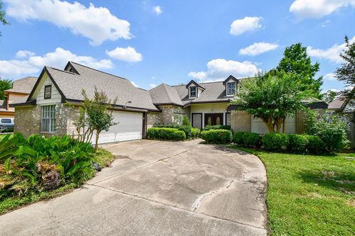6314 Modesto Dr, Houston, TX, 77083-1403 | Card Image