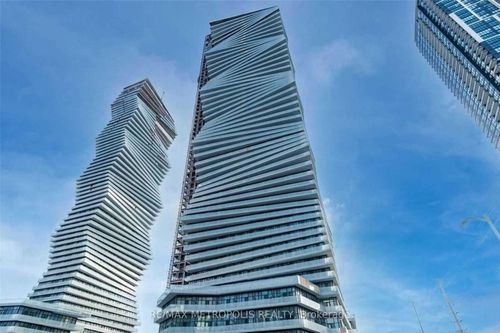 1101-3900 Confederation Pky, Mississauga, ON, L5B0M3 | Card Image