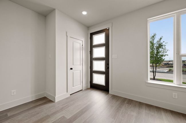 Welcome into your new lock & leave dream home! | Image 4