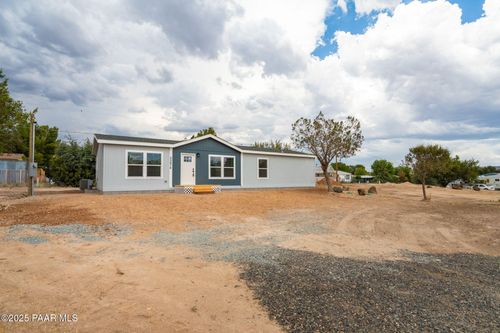 20876 E Mesa Verde Rd, Mayer, AZ, 86333-2615 | Card Image