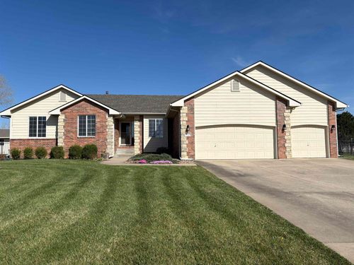 1625 E Woodbrook Ln, Derby, KS, 67037-9710 | Card Image