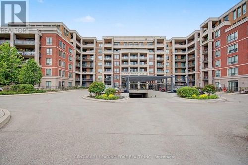 312-25 Baker Hill Blvd, Stouffville, ON, L4A4R5 | Card Image