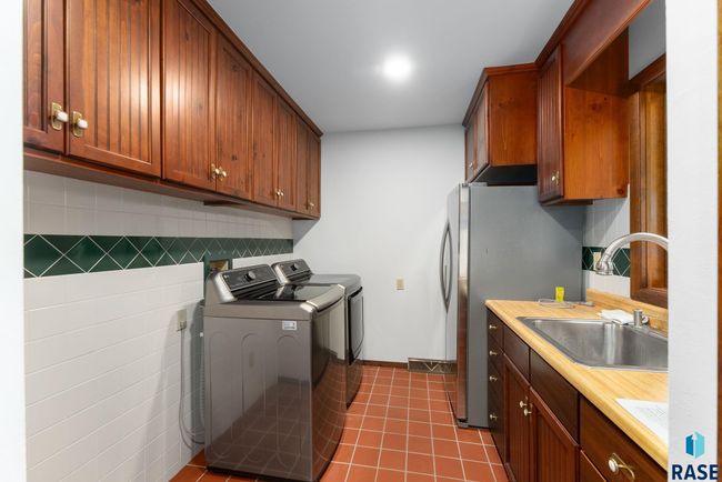 504 E Plum Creek Rd, House other with 4 bedrooms, 5 bathrooms and null parking in Sioux Falls SD | Image 22