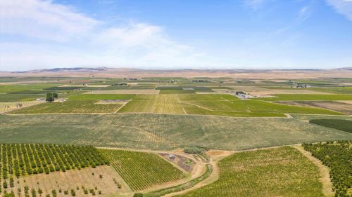 1000 Nka Gap Rd., Prosser, WA, 99350 | Card Image