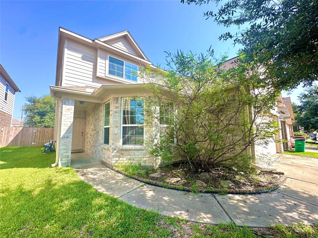 Bay Laurel Ct, Tomball, TX 77375