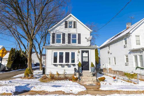 21 George St, South River, NJ, 08882-1210 | Card Image