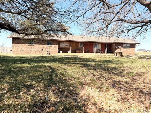 9054 Allen Rd, Marietta, OK, 73448-1957 | Card Image