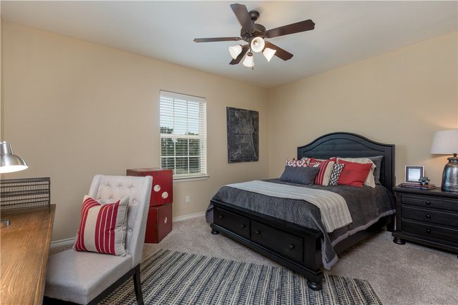 3515 General Pkwy, Townhouse with 4 bedrooms, 4 bathrooms and null parking in College Station TX | Image 19