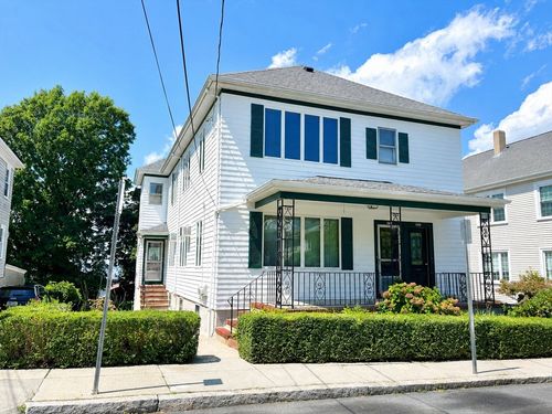 559-561 S Almond St, Fall River, MA, 02724 | Card Image