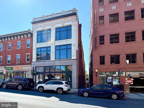 300-158 E King Street, LANCASTER, PA, 17602 | Card Image