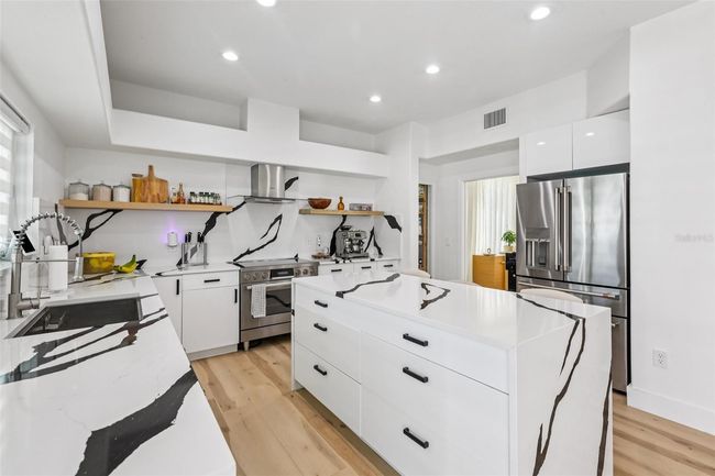 Kitchen | Image 14
