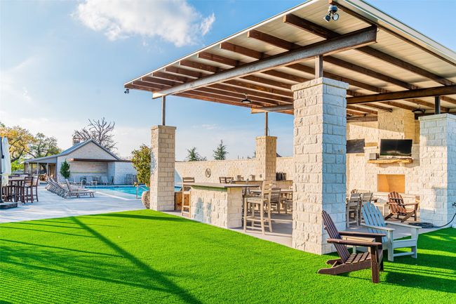 556 Cliff View Loop Loop, House other with 6 bedrooms, 7 bathrooms and null parking in Harper TX | Image 37