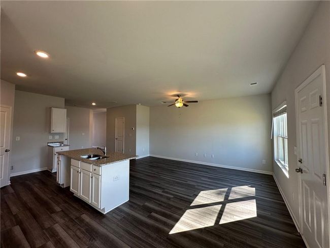 8668 Webb Rd, Townhouse with 3 bedrooms, 3 bathrooms and null parking in Riverdale GA | Image 6
