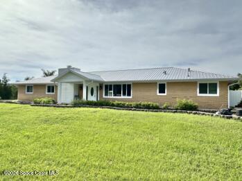 Residential in Mims 2