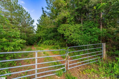 11277 Highway 221 S, Waterloo, SC, 29384-3918 | Card Image