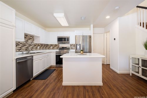 1702-91-2093 Kaioli St, Ewa Beach, HI, 96706-6188 | Card Image