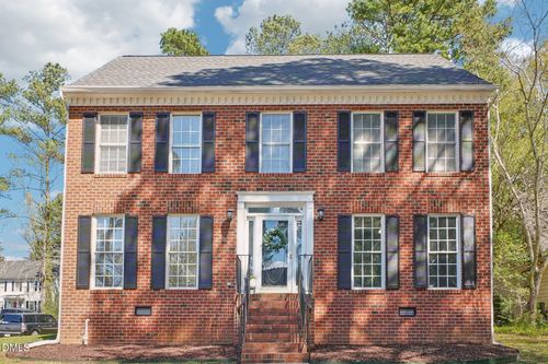 132 Foley Dr, Garner, NC, 27529-4670 | Card Image