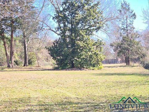 3107 Birdwell Ln, Longview, TX, 75605-1484 | Card Image