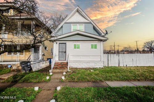 1110 Montrose Ave, Toledo, OH, 43607-3723 | Card Image