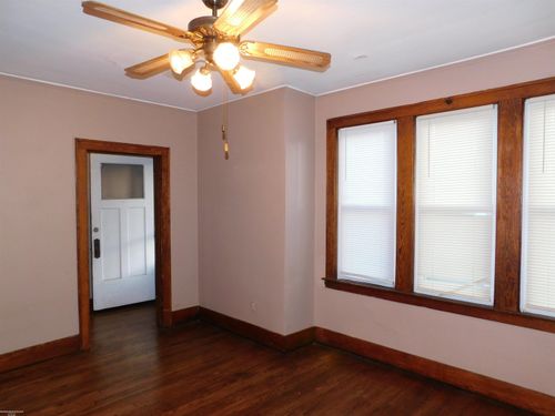 1456 Wayburn St, Grosse Pointe Park, MI, 48230-1067 | Card Image