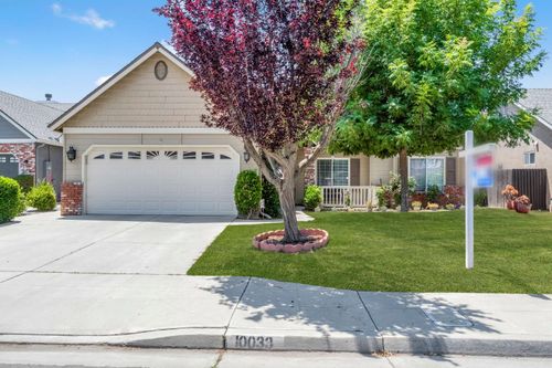 10033 N Baird Ave, Fresno, CA, 93730-5100 | Card Image
