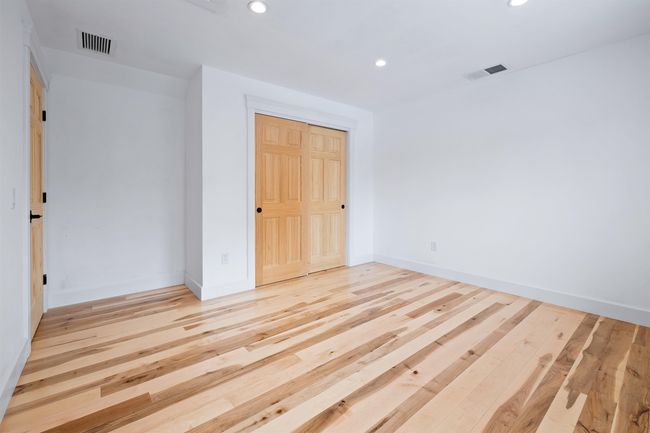 38 Jamesons Flts, Condo with 3 bedrooms, 3 bathrooms and null parking in Manchestr Ctr VT | Image 26