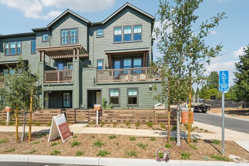 209 Pippin Cir, Santa Rosa, CA, 95407 | Card Image