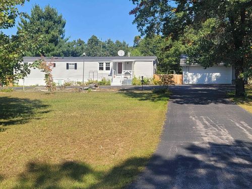 292 Ember Dr, Oxford, WI, 53952-9551 | Card Image