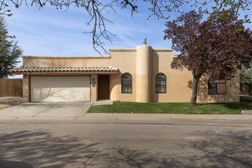 7200 Whippoorwill Ln Ne, Albuquerque, NM, 87109-6072 | Card Image