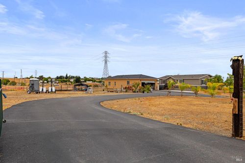 4203 Independence Ln, Vacaville, CA, 95688 | Card Image