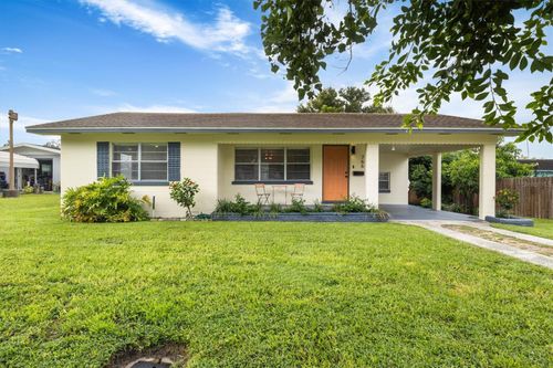 766 Bates Ave Sw, WINTER HAVEN, FL, 33880-2816 | Card Image