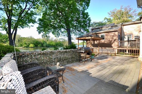 615 Neshaminy Rd, CROYDON, PA, 19021-5435 | Card Image