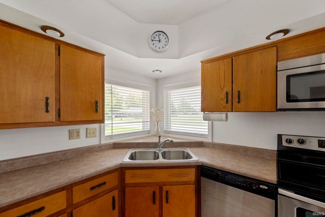 101 E Maple St, House other with 3 bedrooms, 2 bathrooms and null parking in Fowler IN | Image 9