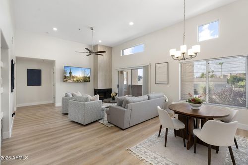2102-11260 N 92nd St, Scottsdale, AZ, 85260-6165 | Card Image