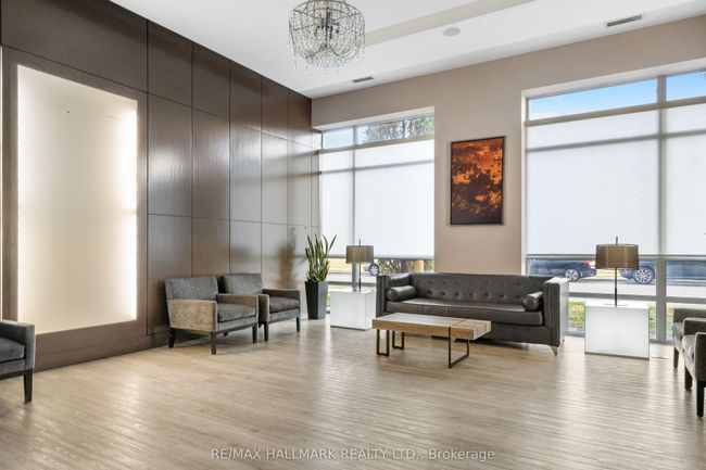 1007 - 30 Herons Hill Way, Condo with 2 bedrooms, 1 bathrooms and 1 parking in North York ON | Image 19