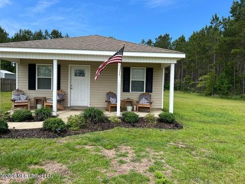 261 Gordon Rd, Lucedale, MS, 39452-6327 | Card Image