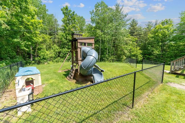 2442 White Lake Rd, House other with 3 bedrooms, 1 bathrooms and 10 parking in Arnprior ON | Image 39