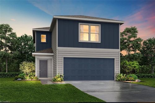 482 Regency Ln, Eden, NC, 27288-2887 | Card Image