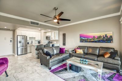 10B - 4750 N Central Avenue, Condo with 1 bedrooms, 1 bathrooms and null parking in Phoenix AZ | Image 3