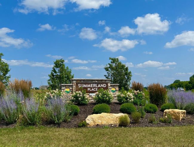 Welcome to Summerland Place! | Image 19