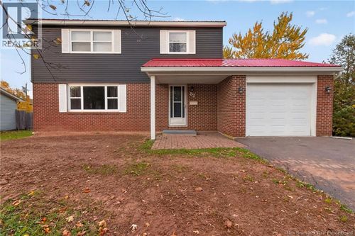 82 Point Park Dr, Riverview, NB, E1B1C5 | Card Image