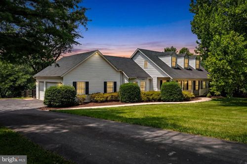 36983 Philomont Rd, PURCELLVILLE, VA, 20132-9229 | Card Image