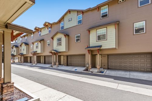 2545 W Cripple Creek Dr, Flagstaff, AZ, 86001-2671 | Card Image