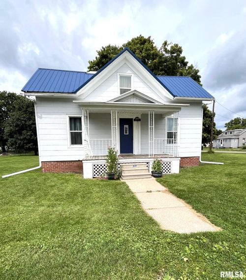 105 W Willard Street, Wataga, IL, 61488 | Card Image